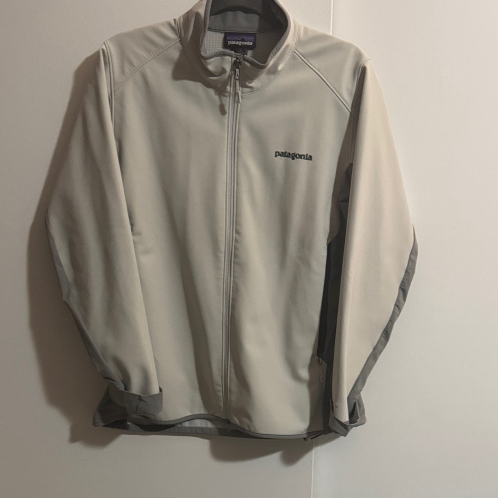 Patagonia Light Gray Performance Jacket